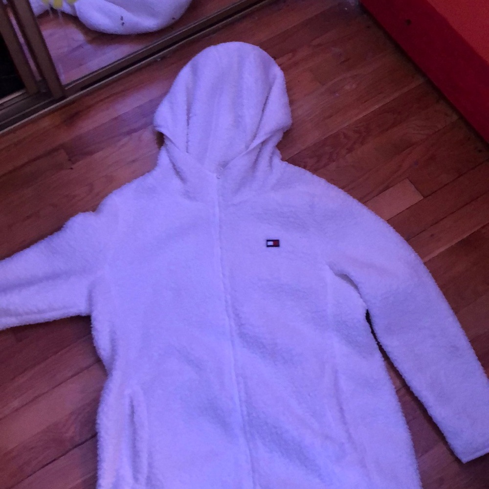 Tommy Hilfiger white fluffy jacket size L